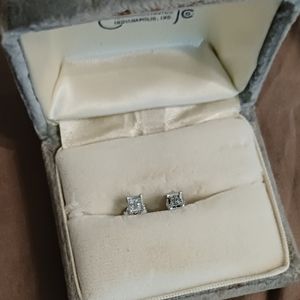 Men's 10K white gold earrings